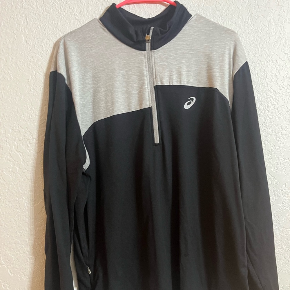 ASICS Black and Light Gray Half-Zip Athletic Pullover